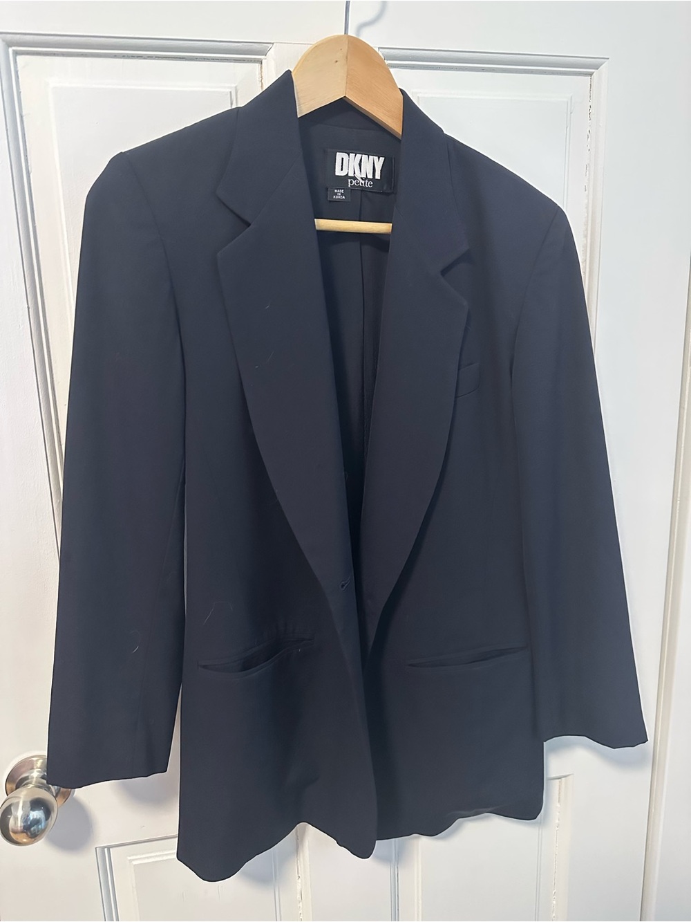 DKNY Black Single-Breasted Women's Blazer